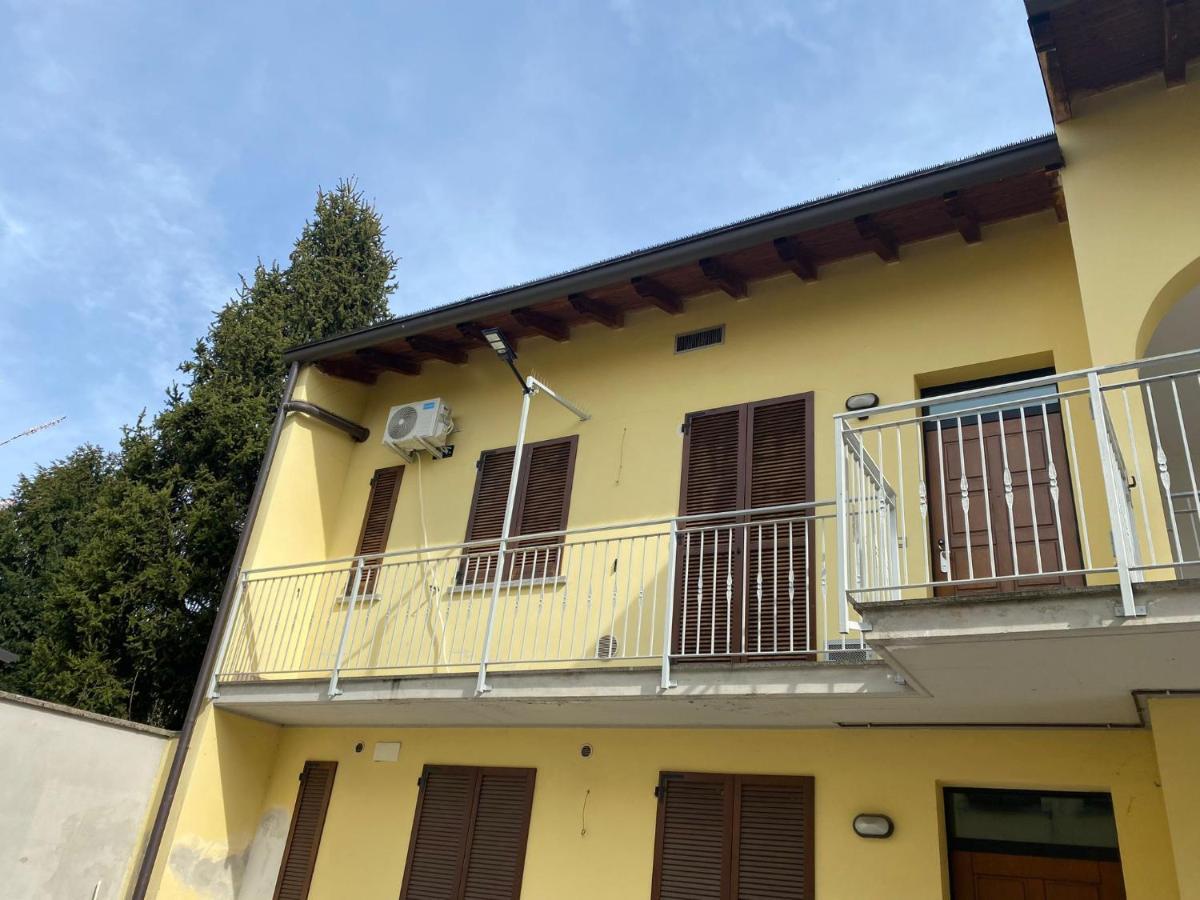 Il Tulipano Apartment Trezzano Rosa ภายนอก รูปภาพ