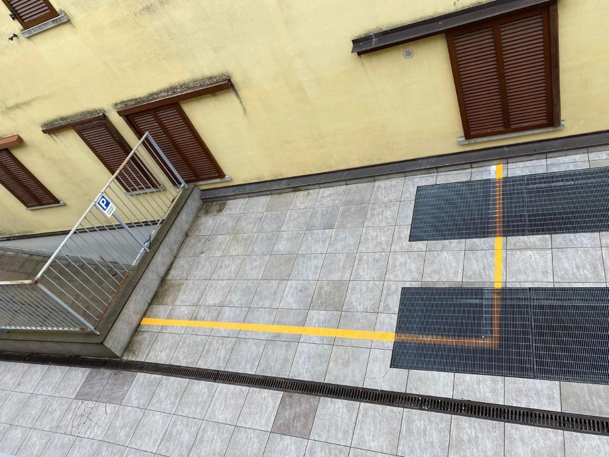 Il Tulipano Apartment Trezzano Rosa ภายนอก รูปภาพ